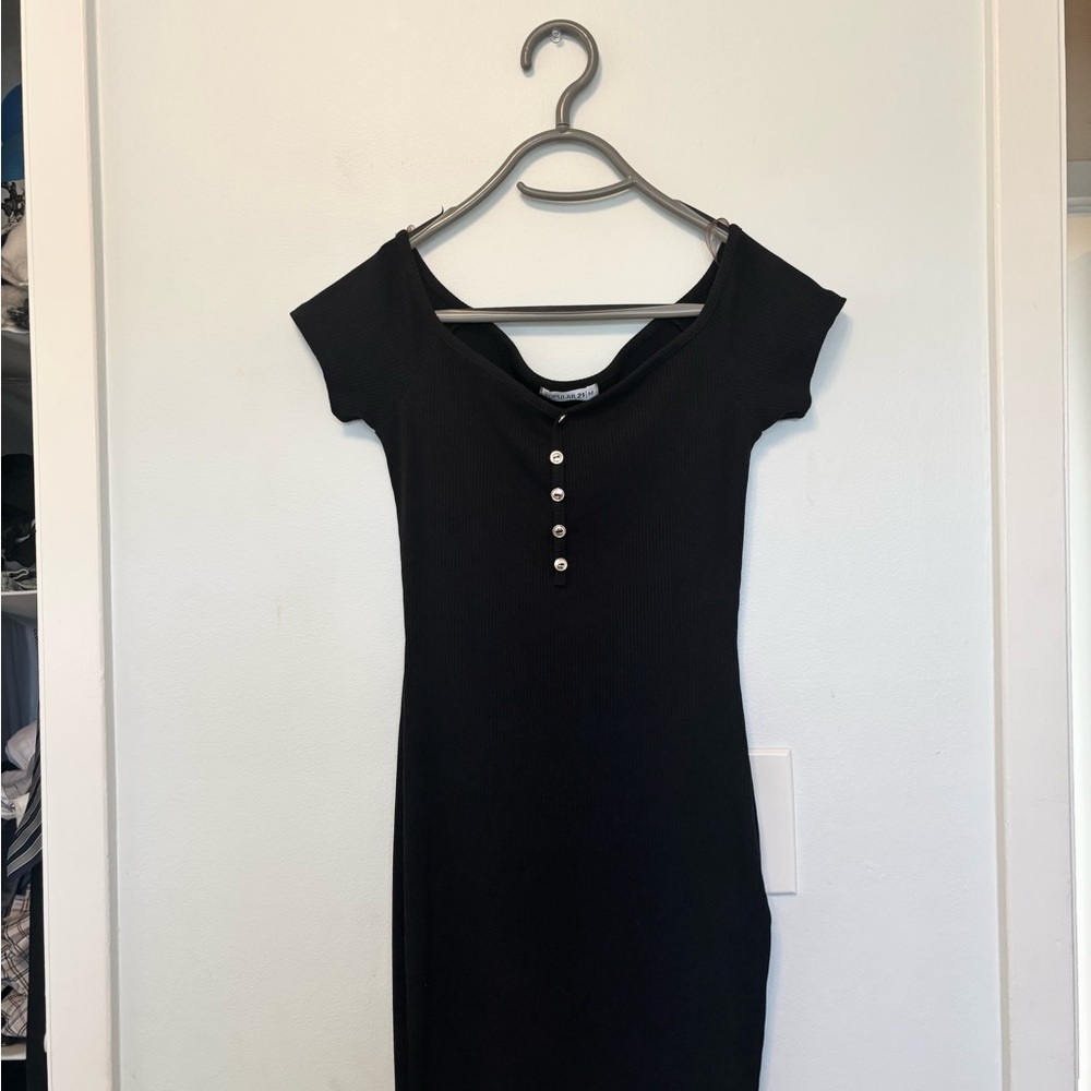 Black Off the Shoulder Bodycon Mini Dress